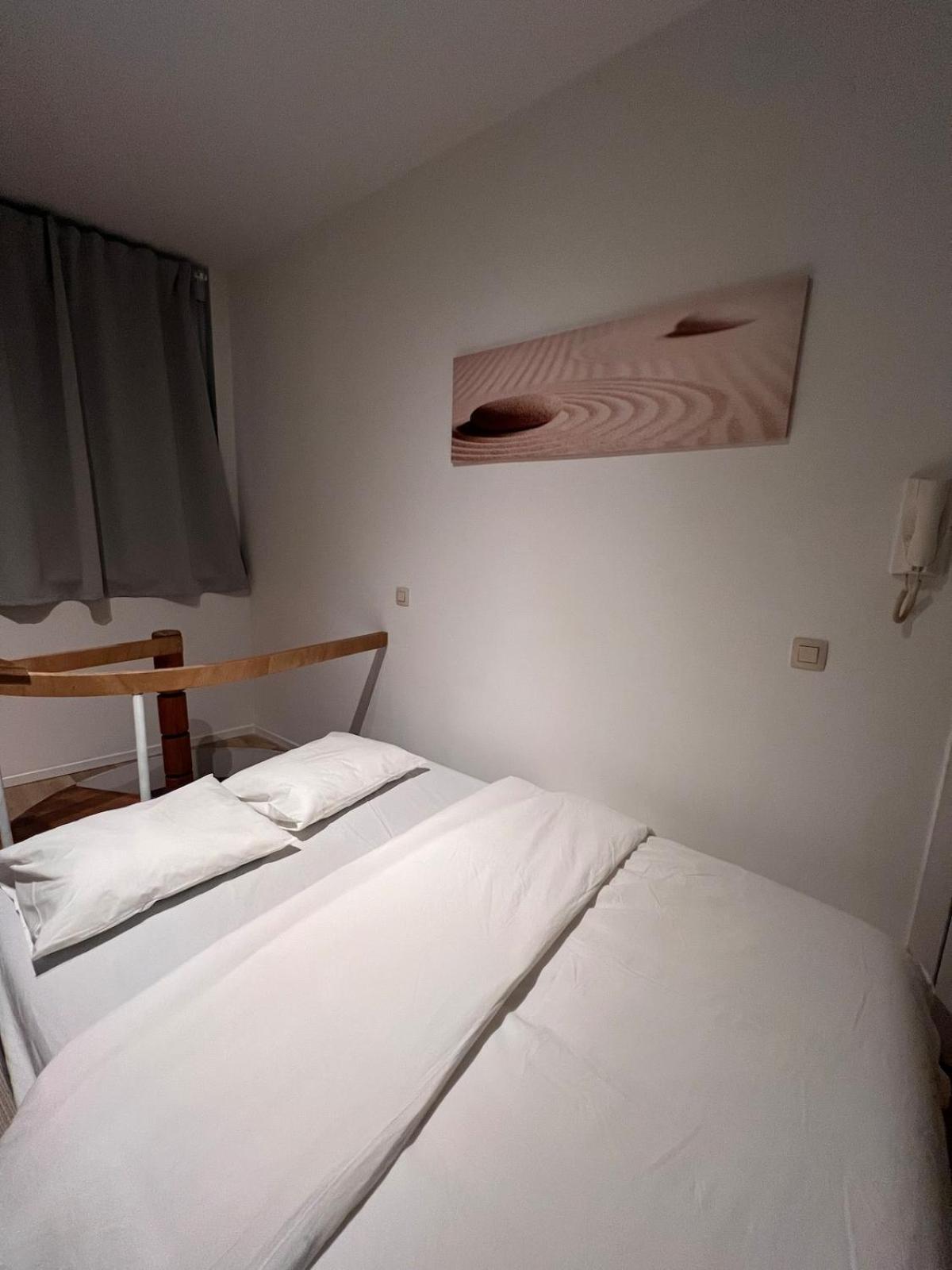 Appartement En Duplex Au Rez-de-chaussee 10 Minutes Du Centre Brussel