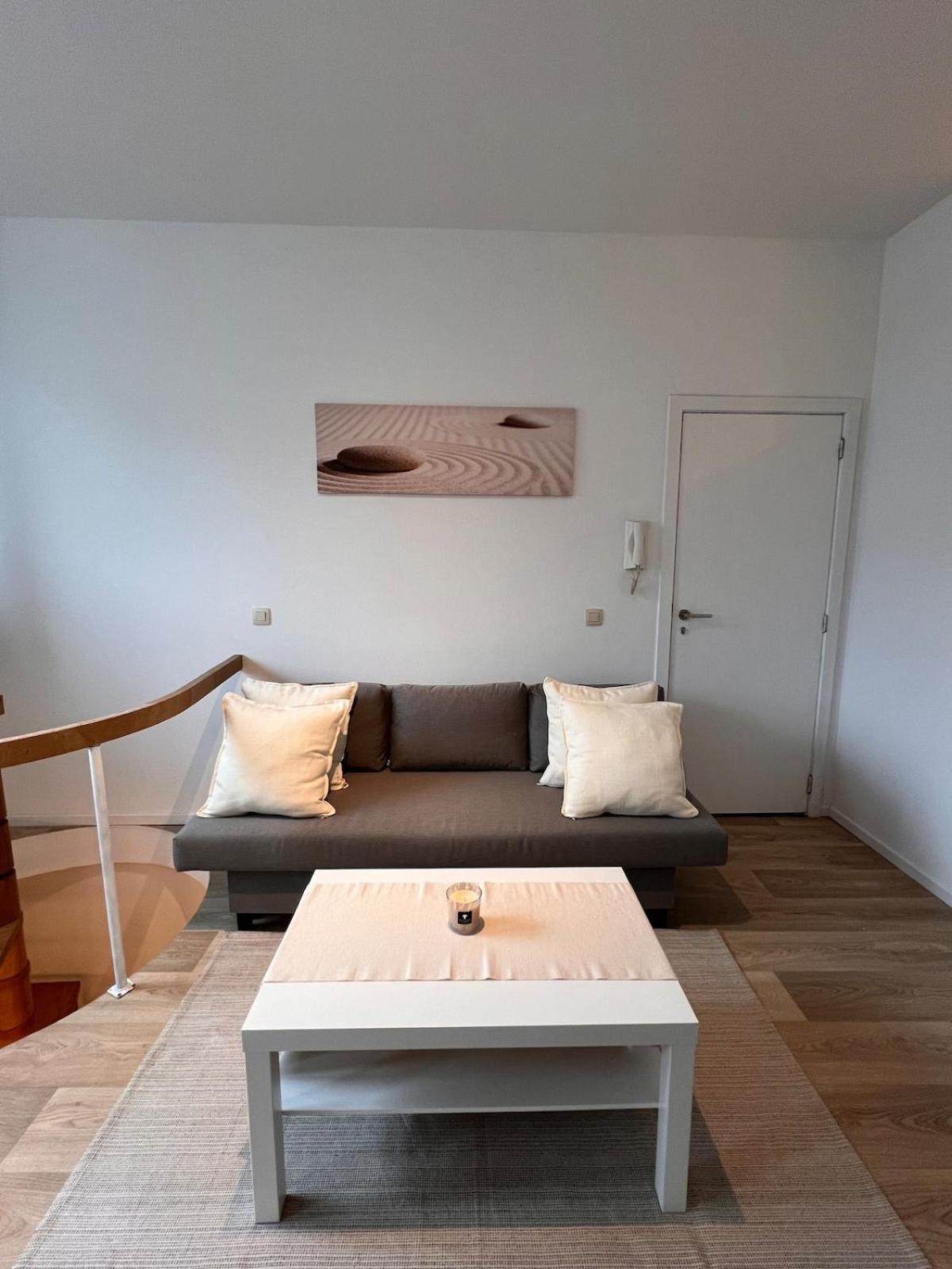 En Duplex Au Rez-de-chaussee 10 Minutes Du Centre Appartement